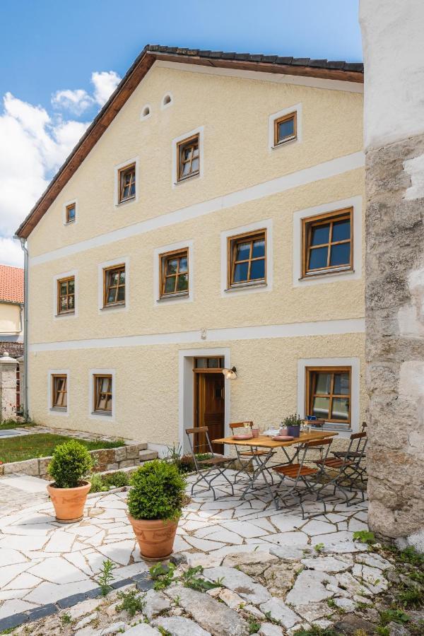 Historische Wohnung Mit Gehobenem Ambiente Вальтинг Экстерьер фото